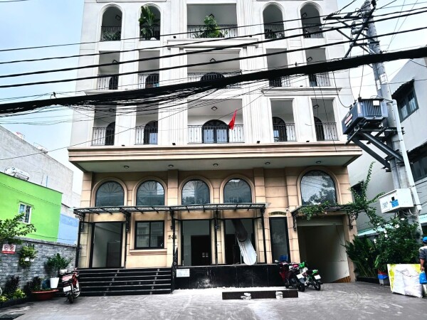 Cho thuê tòa nhà 15 Đỗ Công Tường
